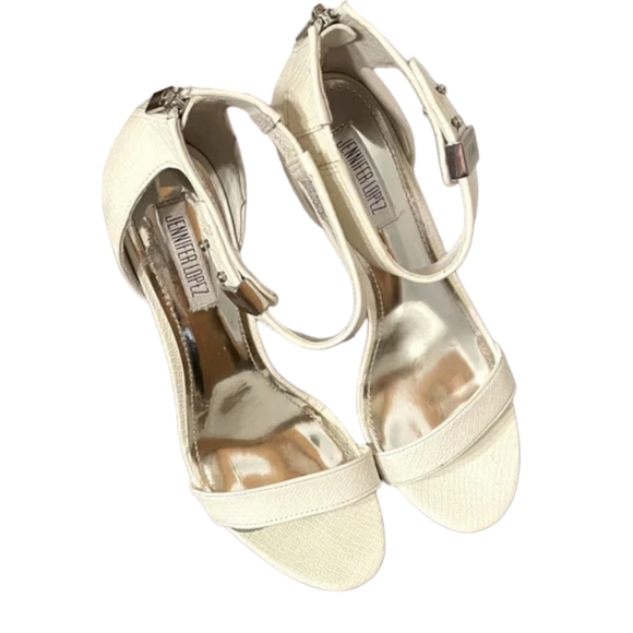 🤍Jennifer Lopez Heels🤍Size 10 - Picture 4 of 13